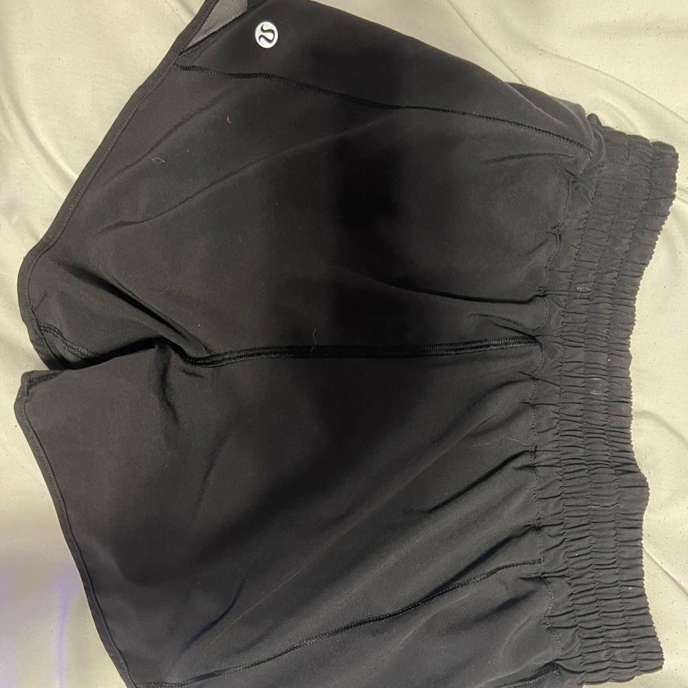 Lululemon Black Hotty Hot High-Rise 2.5”